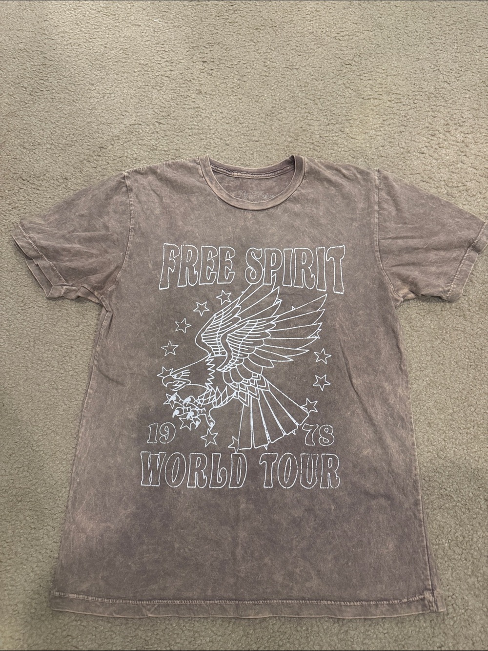 Free Spirit "World Tour" Graphic Tee - Brown Wash
